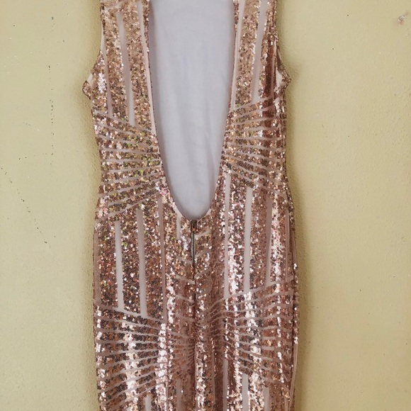 Never Worn✨ Rose Gold - Picture 6 of 6